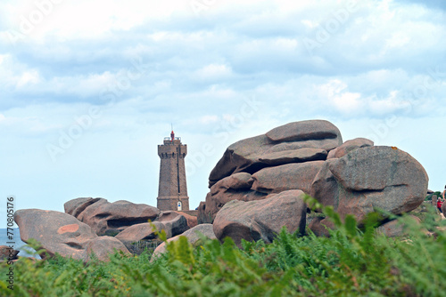 Obraz na płótnie Leuchtturm von Ploumanach an der Grani Rose Bretagne w salonie
