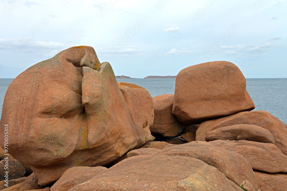 Die Felsenküste Granit Rose in der Bretagne