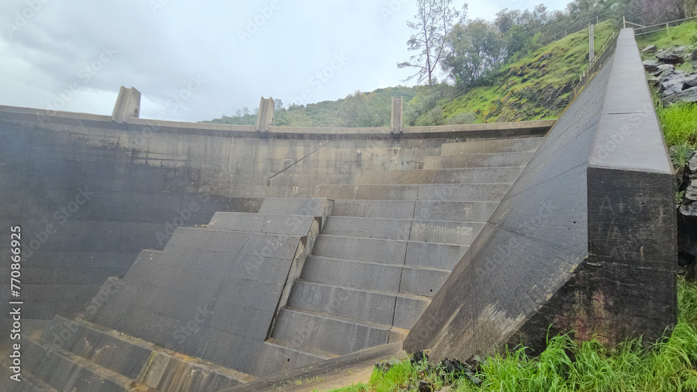 Lower Lake Clementine Dam. California.	
