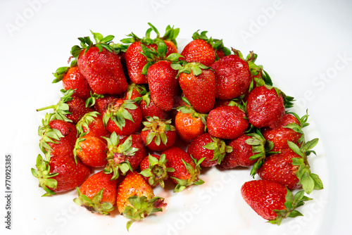 strawberries on a white background, Fresh strawberries on an isolated white background © Muzzammil