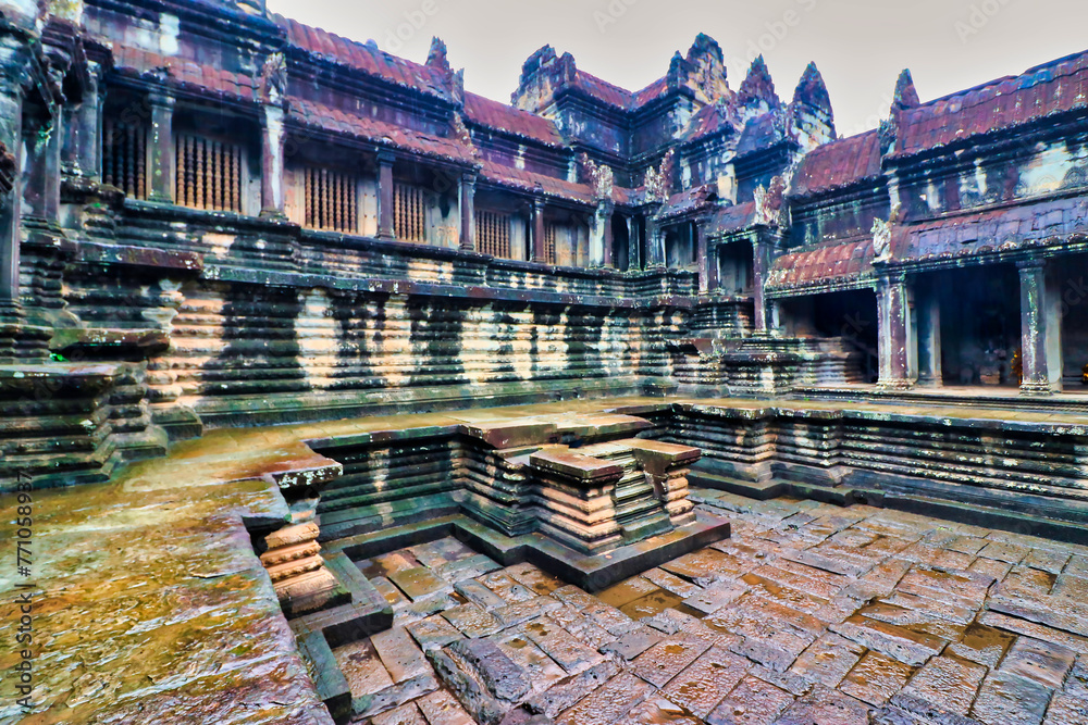 Fototapeta premium The inner quadrangles of the Angkor Wat temple complex at Siem Reap, Cambodia, Asia