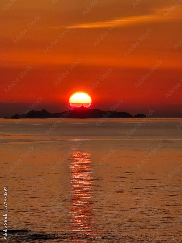 Coucher de soleil sur les Iles Sanguinaires, Corse Coucher de soleil sur les Iles Sanguinaires, Corse
