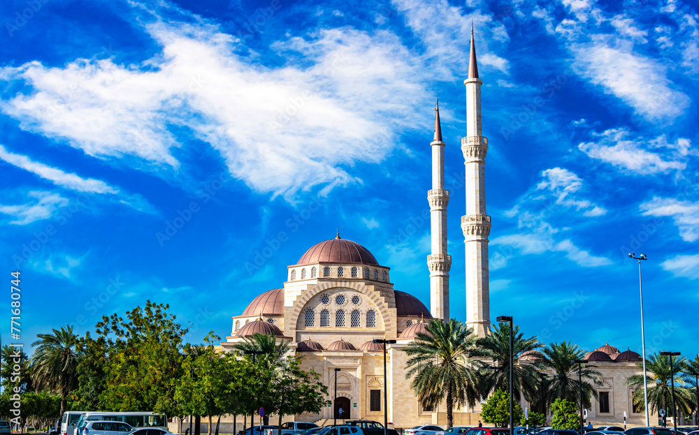 Naklejka premium Said Bin Taimur Mosque in Muscat, Oman
