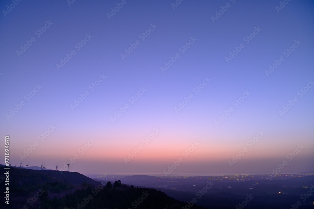 青山高原の日の出