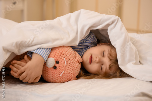 Adorable little girl with p...