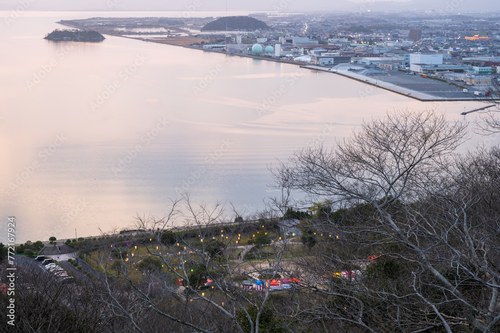 日本の鳥取県米子市の米子城跡のとても美しい風景 Photos | Adobe Stock