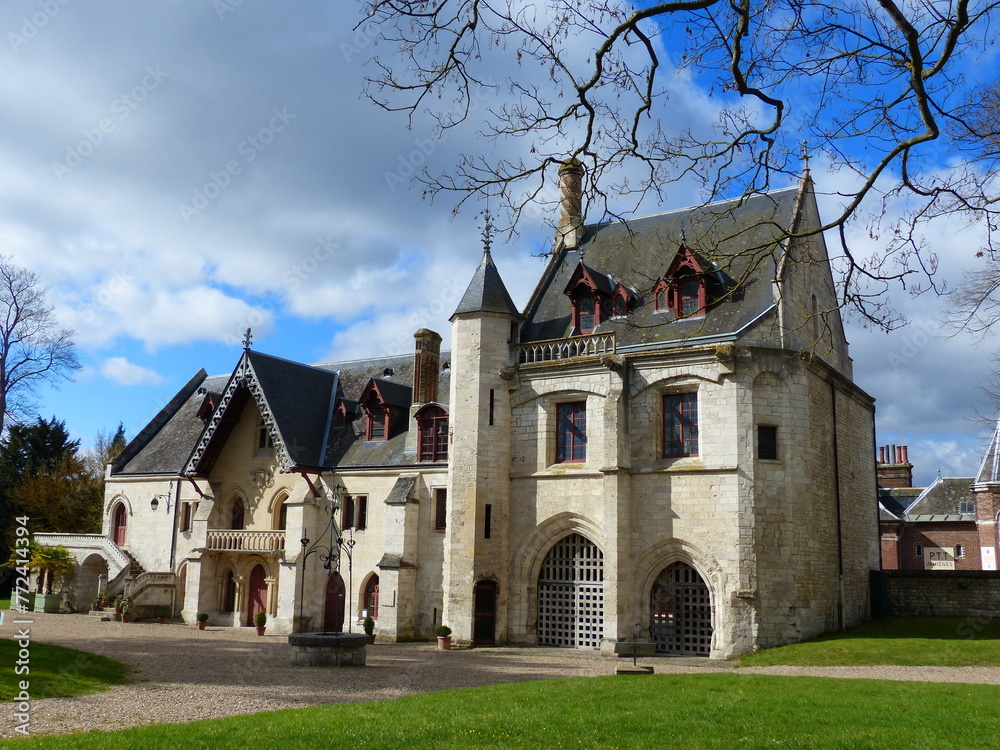 Ancien château français