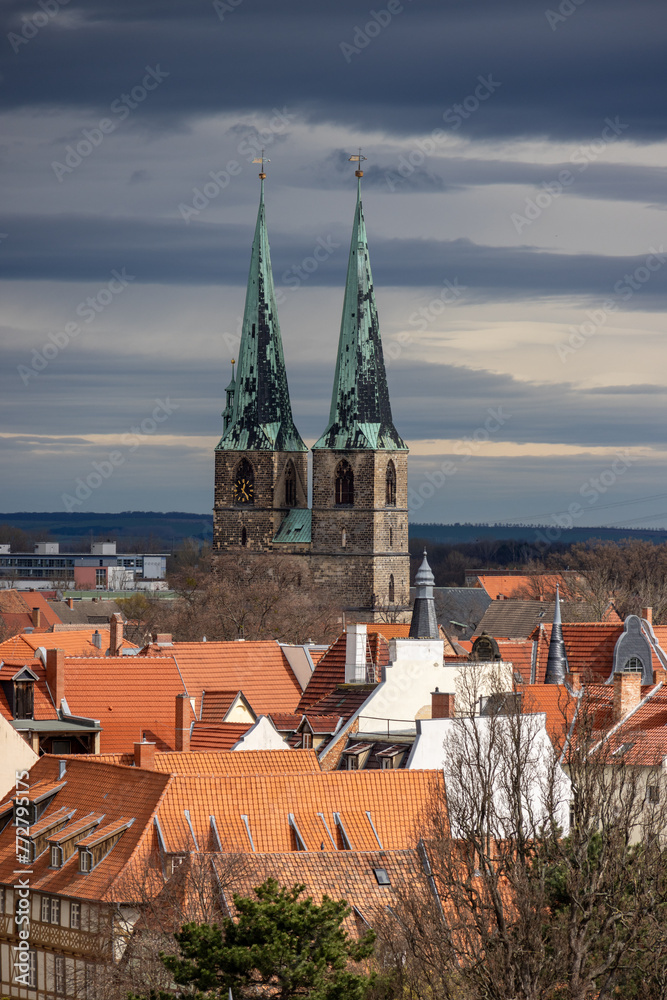 Kirche in Quedlinburg von oben fotografiert.