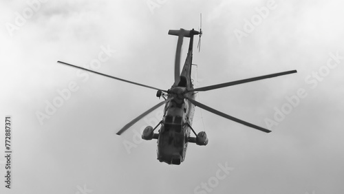 Obraz na płótnie Aircraft helicopter in action