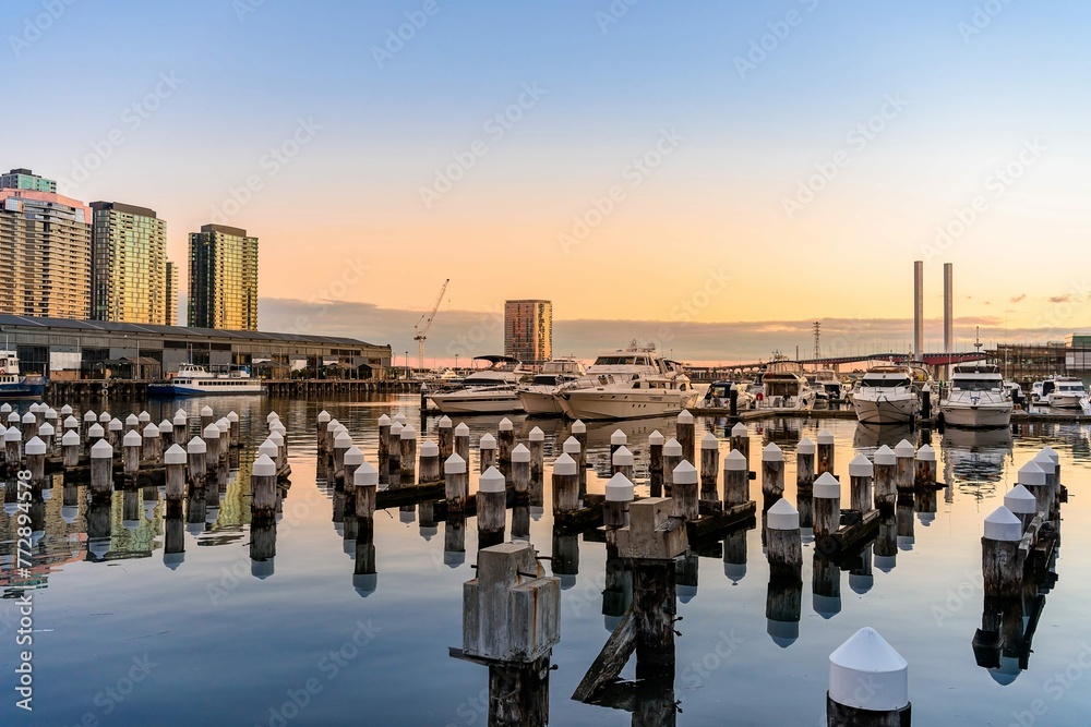 Obraz premium Waterview Docklands Pier Melbourne Australia