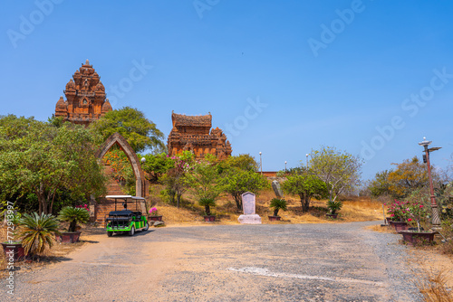 Tableau sur toile Aerial view of Cham towers, Po Klong Garai, Ninh Thuan province, Vietnam