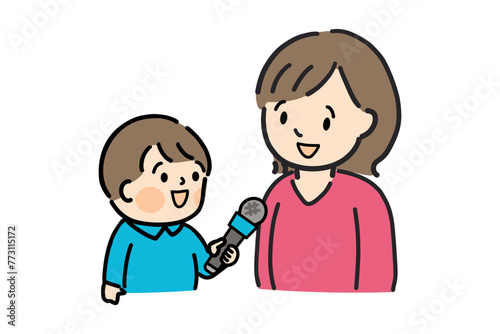 お母さんにインタビューする子ども