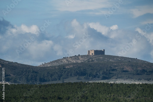 Castillo del Montgrí, fortaleza militar, Torroella de Montgrí, Cataluña
