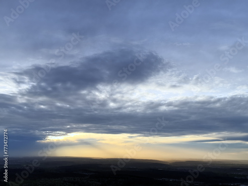 clouds in the sky aktueller Klimawandel in Deutschland 