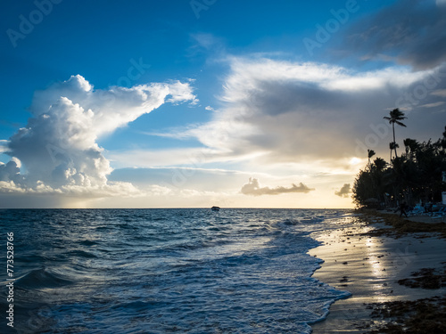 Amanecer en la playa del Cortecito - Bávaro, Punta Cana - República Dominicana