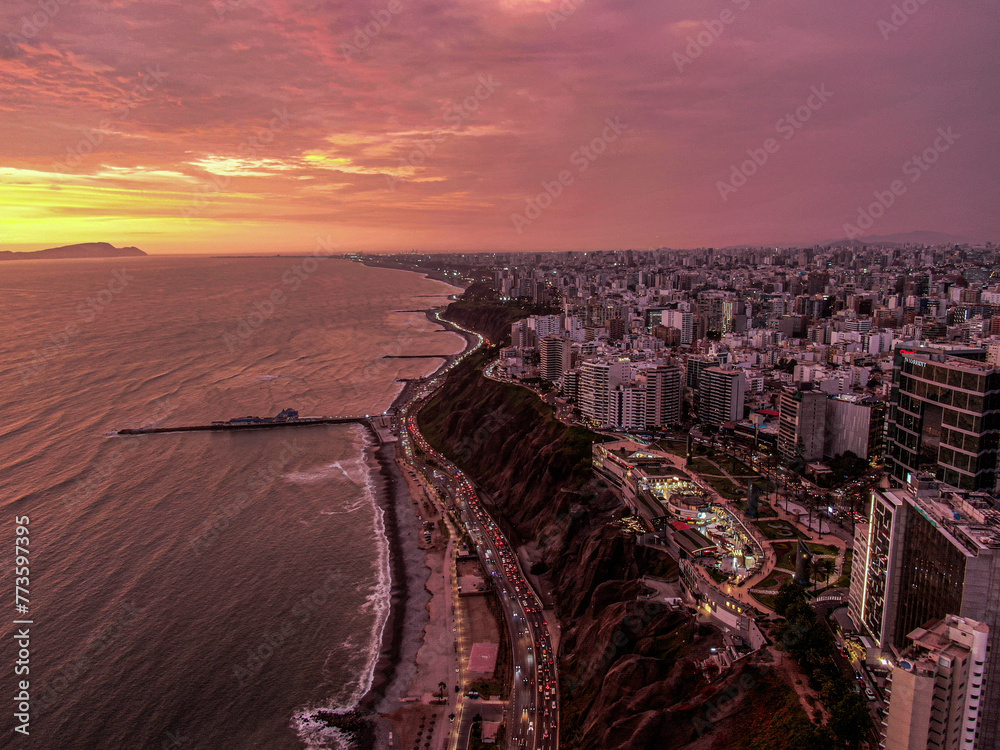 Ταπετσαρία megacity of south america: Peru Capital Lima