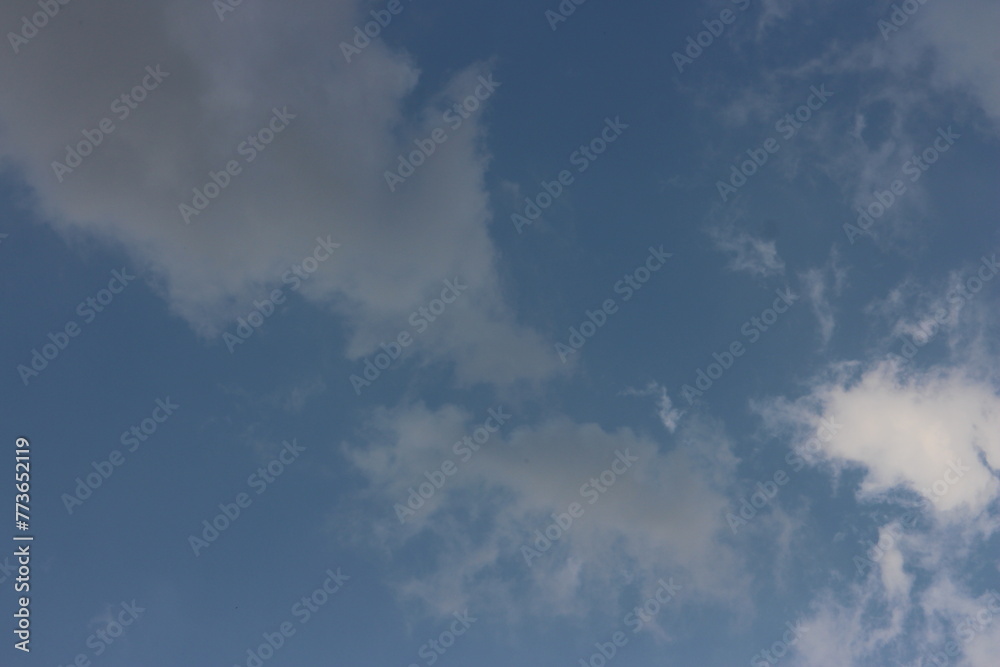 Natural daylight and white clouds floating on blue sky. Natural daylight and white clouds floating on blue sky.