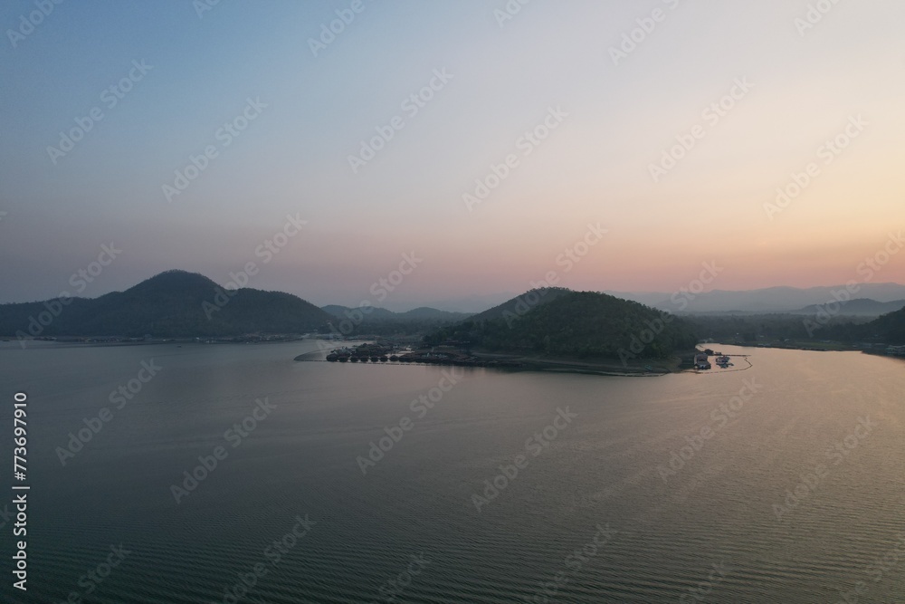 Naklejka premium シーナカリンダム Srinagarindra Dam เขื่อนศรีนครินทร์