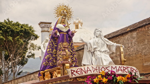 Foto Procession of Jesus Nazareno del Perdón and Virgin Mary