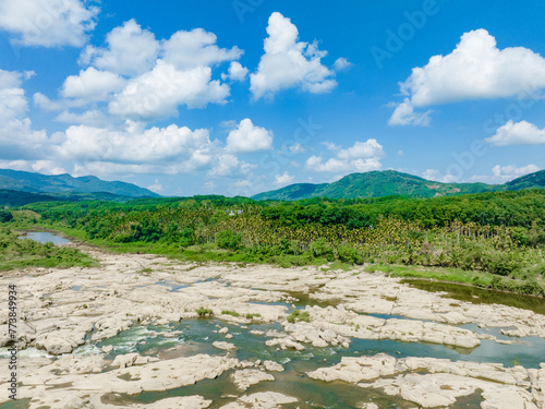 Geological wonders of the Chengpo Shijiu Group in Qiongzhong County, Hainan, China photo