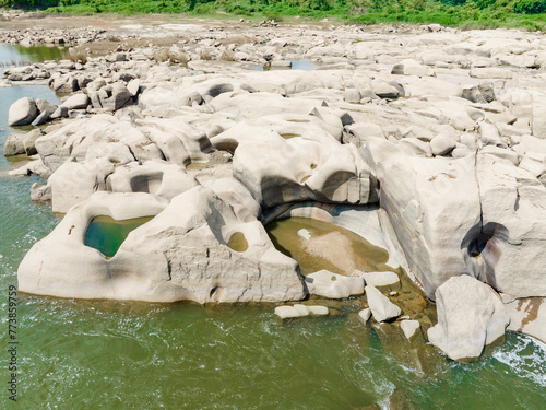 Geological wonders of the Chengpo Shijiu Group in Qiongzhong County, Hainan, China photo