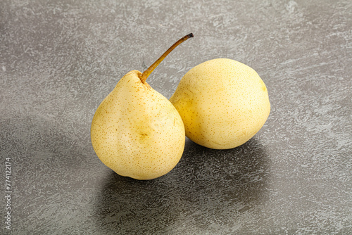 Natural organic Chinese yellow pears photo