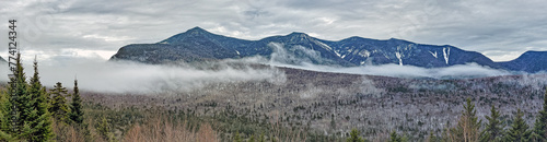  White Mountains are a mountain range of the state of New Hampshire