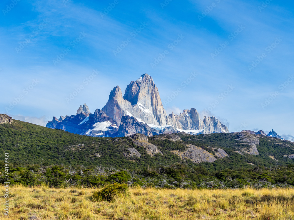 Fototapeta premium View of Fitz Roy from Loma del Pliegue Tumbado hike in Patagonia, El Chalten area