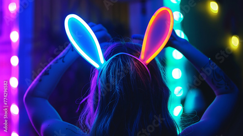  orelhas de coelho neon, páscoa sexy