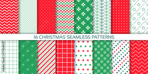 Christmas seamless pattern. Festive wrapping paper. Vector illustration.