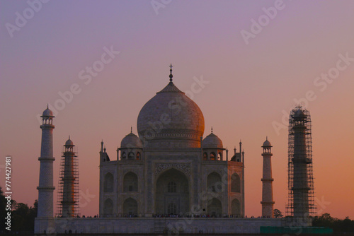 Taj Mahal India Monument Architecture Landmark Mughal UNESCO History Mausoleum Symbol Love Emperor Shah Jahan Agra Marble Dome Minarets Reflection River Yamuna Sunrise Magnificent