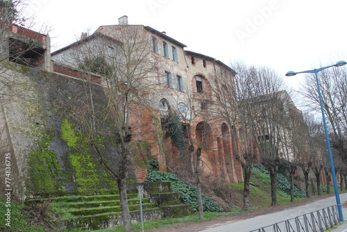 Haute Garonne, village de Verdun sur Garonne