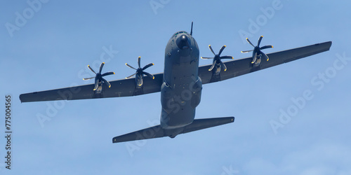 C130 Hercules livrée foncée