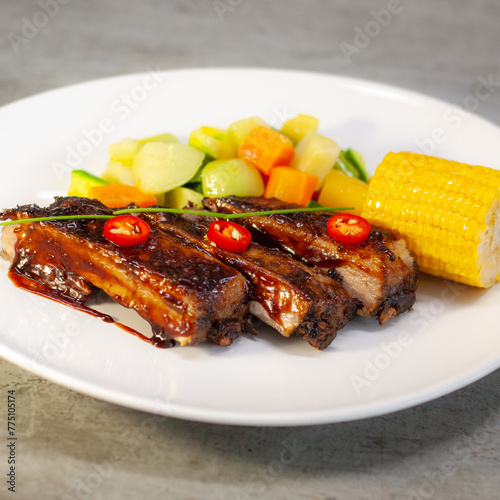 grilled chop with vegetables (ID: 775105174)