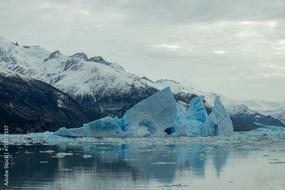 El Encanto Gélido de la Patagonia: Explorando El Calafate