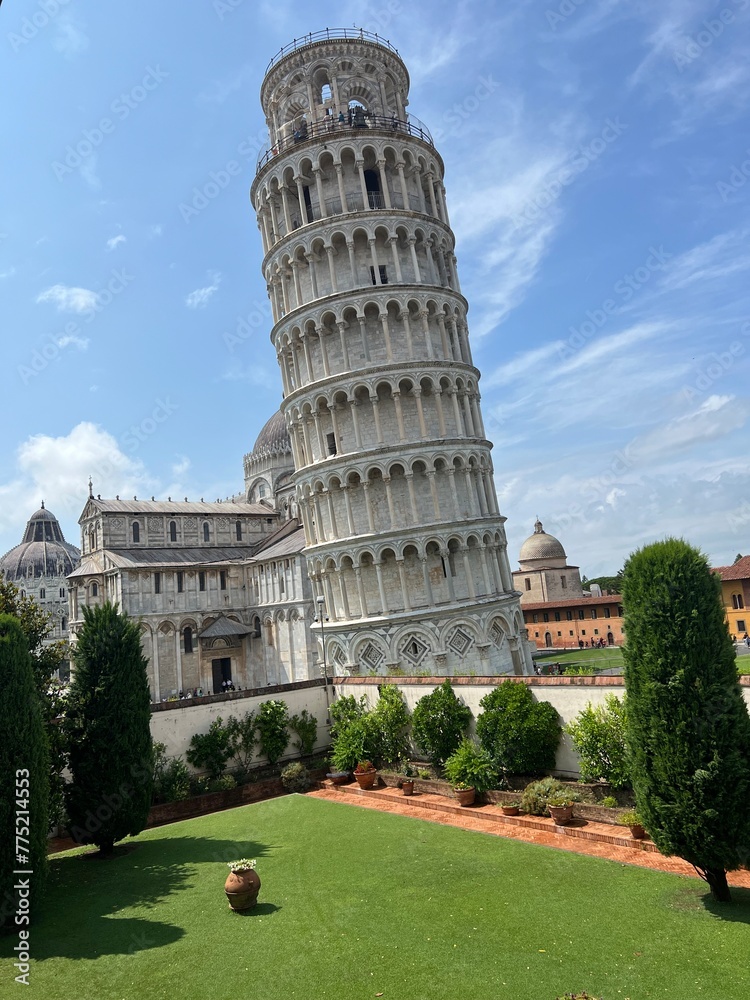  leaning tower of Pisa 