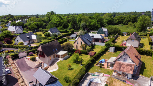 Fotografía Small typical houses with small gardens on hill in small ancient town Honfleur