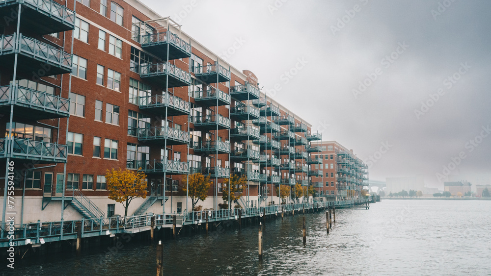 Fototapeta premium apartment on the river