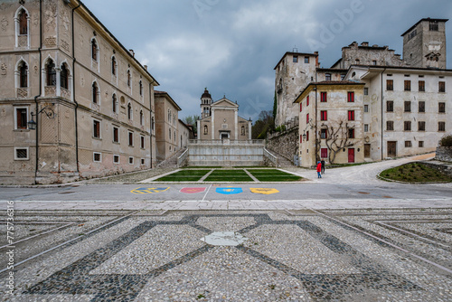 Feltre, città vecchia photo