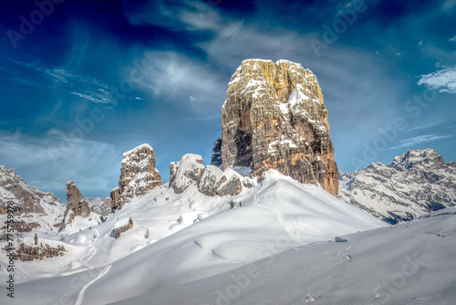 Cinque Torri - Cortina d'Ampezzo - Dolomiti - Cadore - Veneto - Italia photo