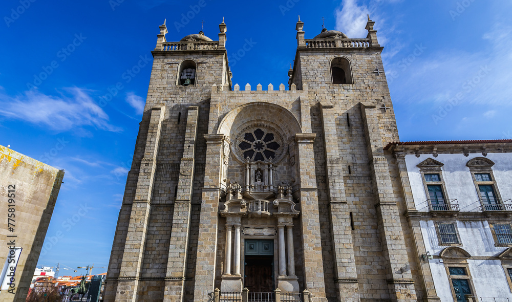 Front view of Se Cathedral in Porto, Portugal