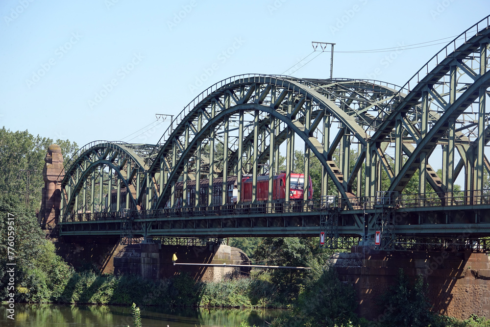 Mainbruecke Kostheim-Gustavsburg Mainbruecke Kostheim-Gustavsburg
