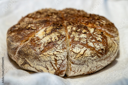 Pane nero Sardo civraxiu