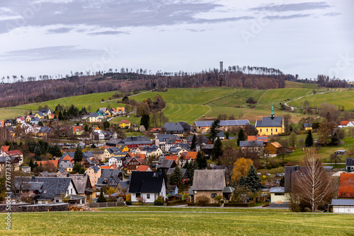 Eine frühlingshafte Wandertour durch das Kirnitzschtal in der Sächsische Schweiz - Sachsen - Deutschland photo