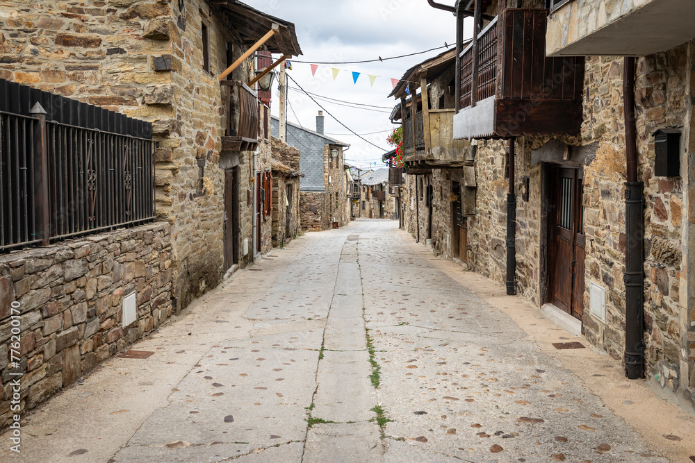 street in El Acebo de San Miguel, municipality of Molinaseca, El Bierzo, province of Leon, Castile and Leon, Spain
