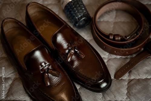 Men's leather shoes, belt and watch 