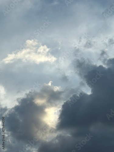 clouds in the sky © Riva