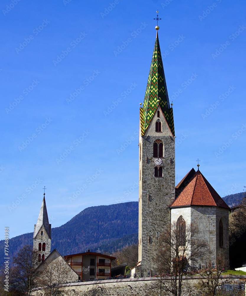 Doppelkirche in Villanders