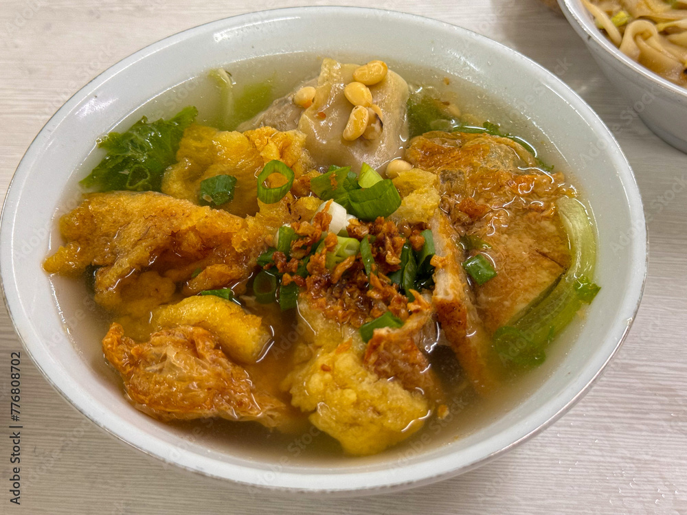 Fototapeta premium fish cake, fried tofu soup