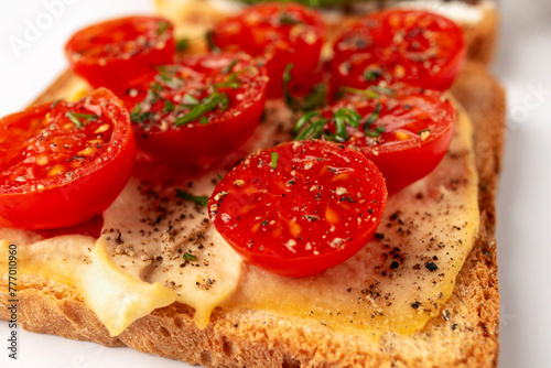 Toasts with cherry tomatoes and herbs, healthy eating